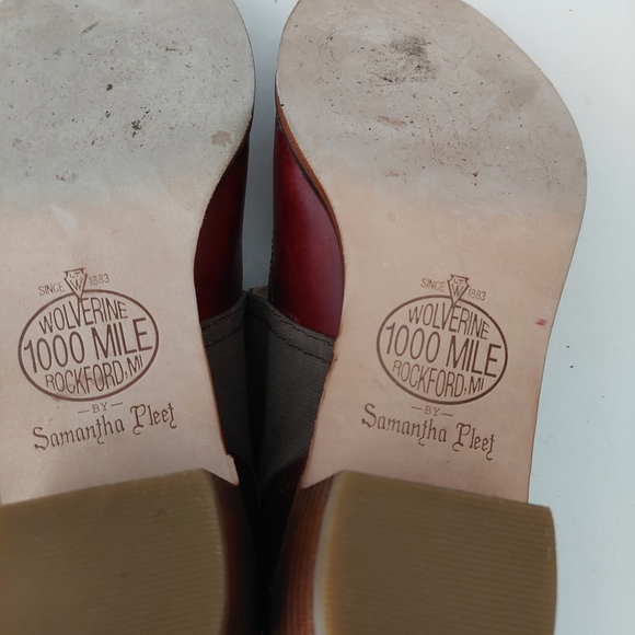 Wolverine Red and Brown Women's Flats - Picture 7 of 8